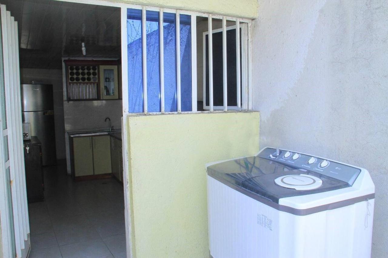 Avi Pension Addis Abeba Exteriér fotografie