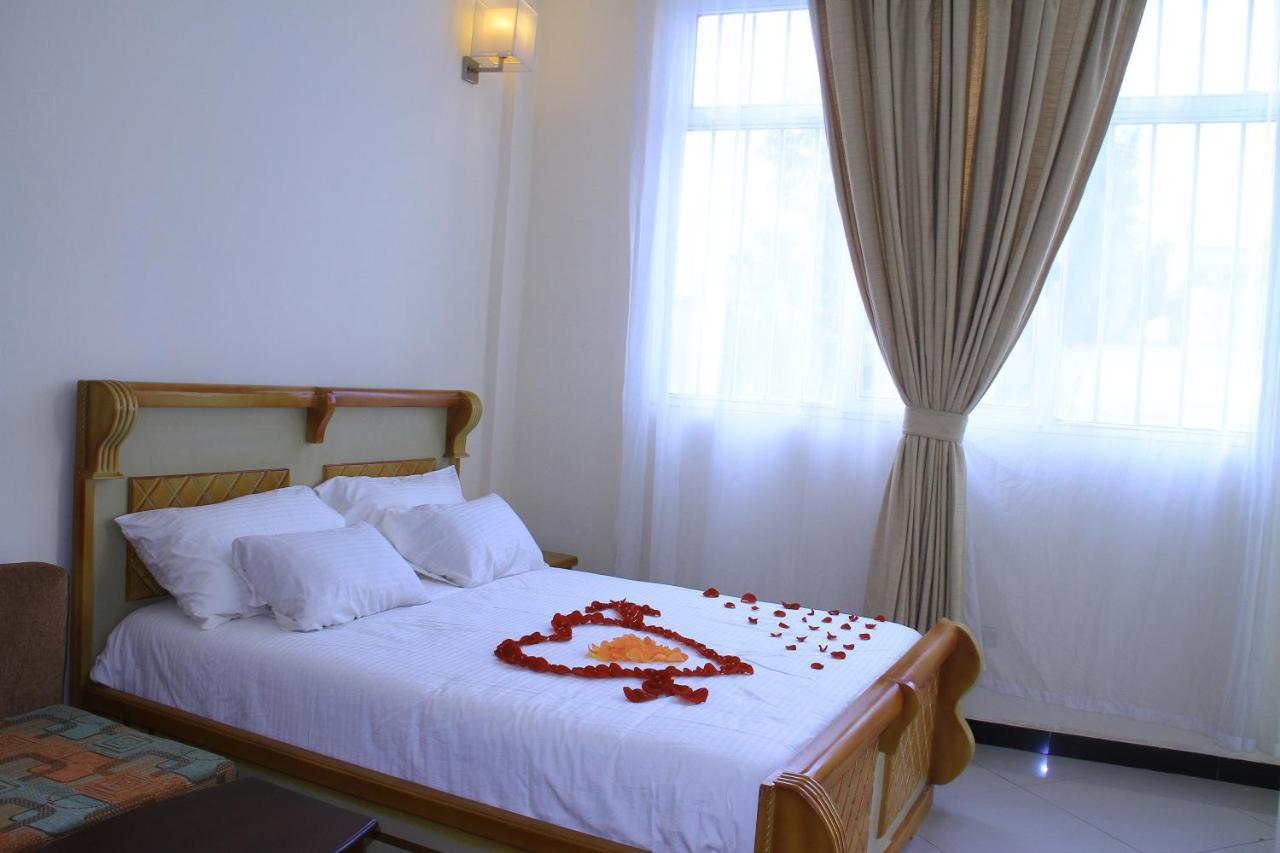 Avi Pension Addis Abeba Exteriér fotografie